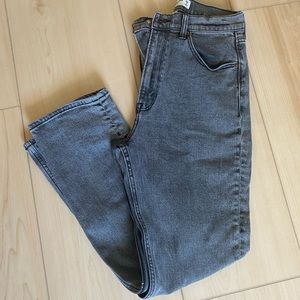 Abercrombie & Fitch Curve Love Ankle Straight Ultra High Rise Jeans Size 26 / 2